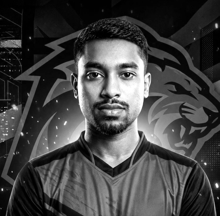 Dev Ariyan portrait